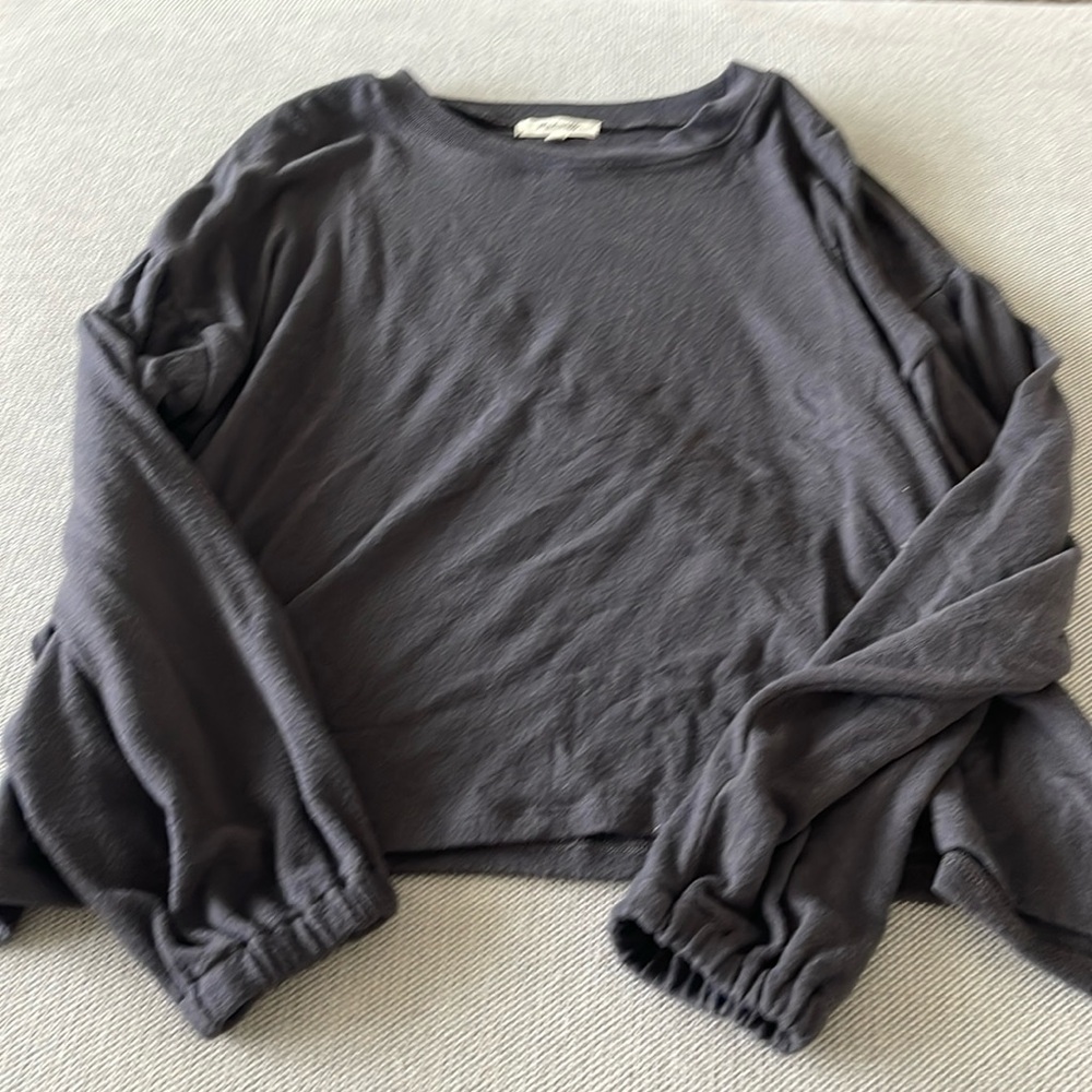 Madewell flounced long sleeve grey top